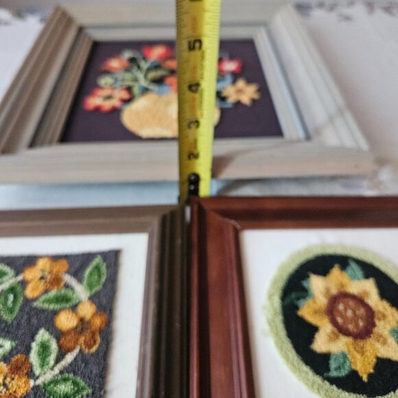 Set of 4 Vintage Embroidered Flower Wall Art - Picture 15 of 16